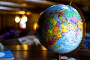 The Geographic Grid of Earth System